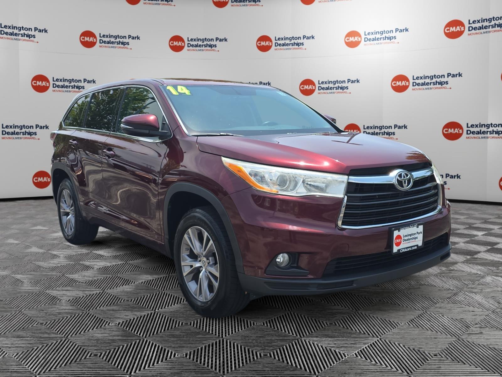 Ooh La La Rouge Mica 2014 Toyota Highlander SUV / Crossover Front-Wheel Drive Automatic