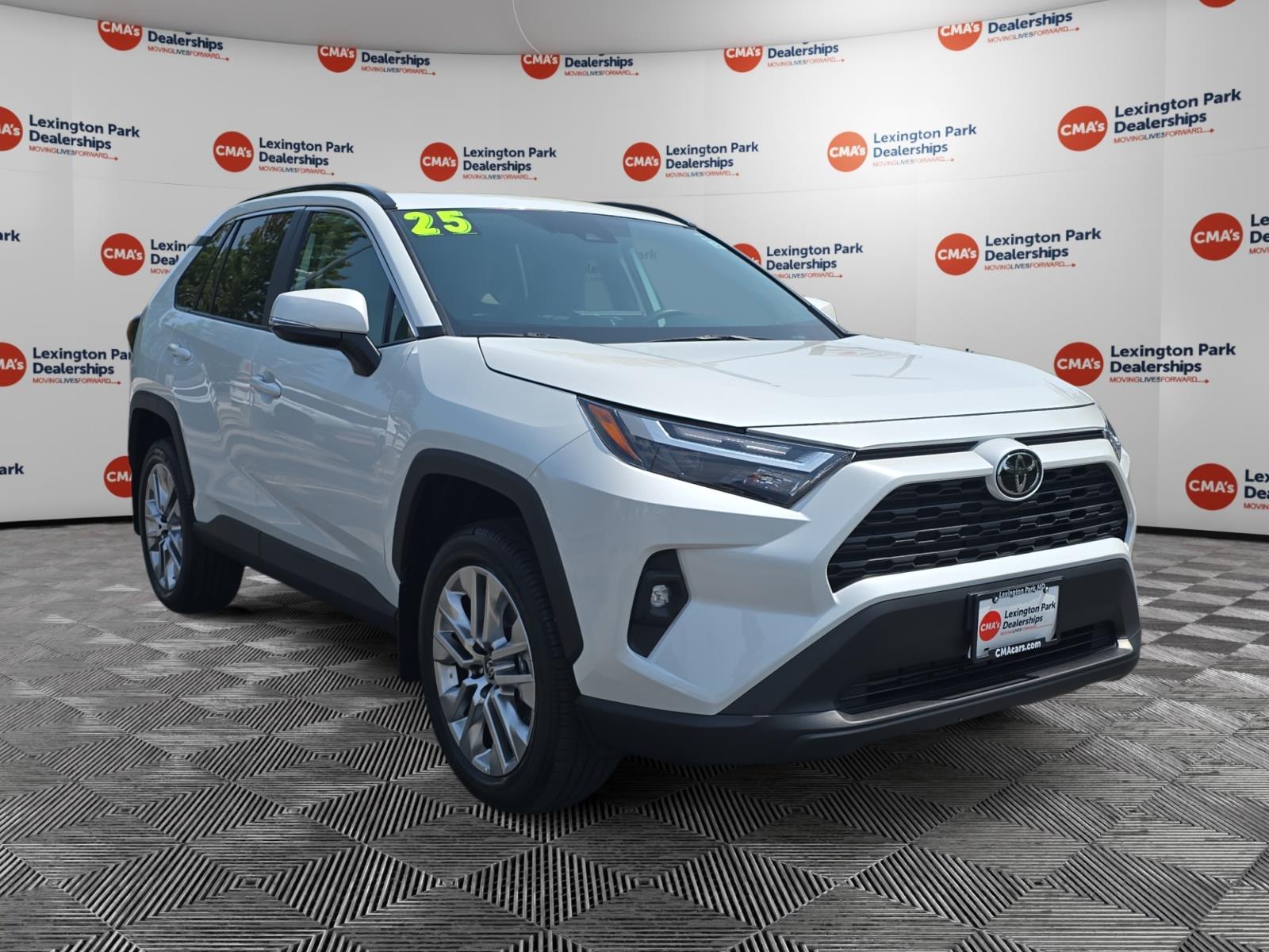 White (Wind Chill Pearl) 2025 Toyota RAV4 SUV / Crossover All-Wheel Drive 8-Speed Automatic