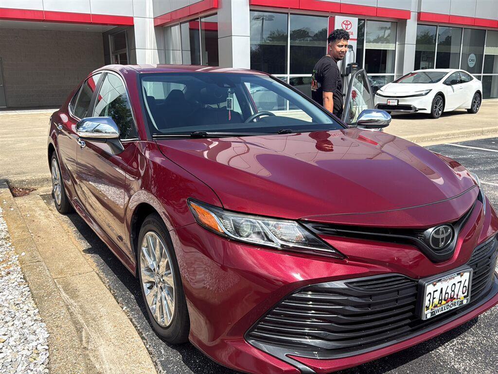 Red (Ruby Flare Pearl) 2019 Toyota Camry Sedan Front-Wheel Drive 8-Speed Automatic