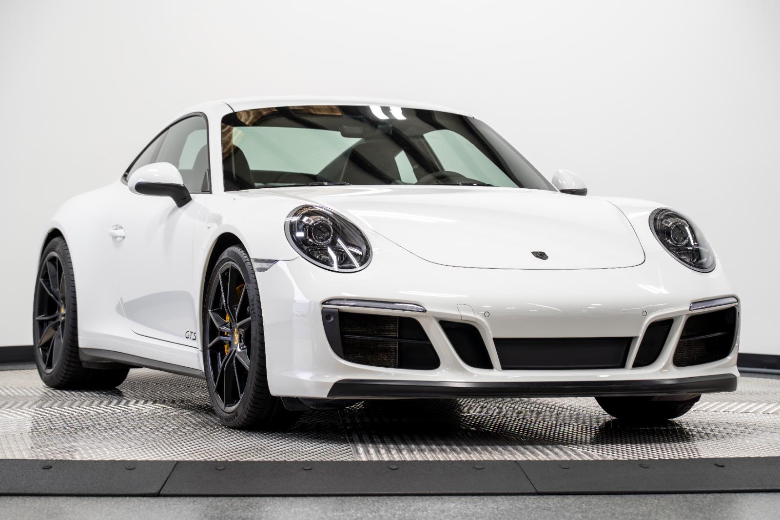 2019 Porsche 911 Carrera GTS Coupe RWD