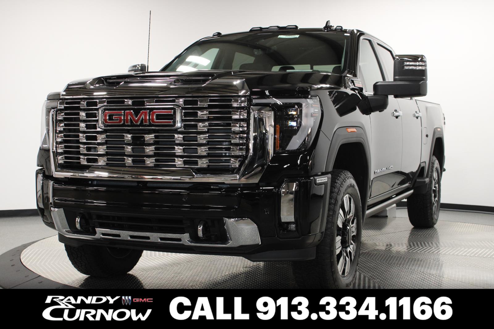 Onyx Black 2026 GMC Sierra 2500HD Denali Crew Cab 4WD Pickup Truck Four-Wheel Drive Automatic