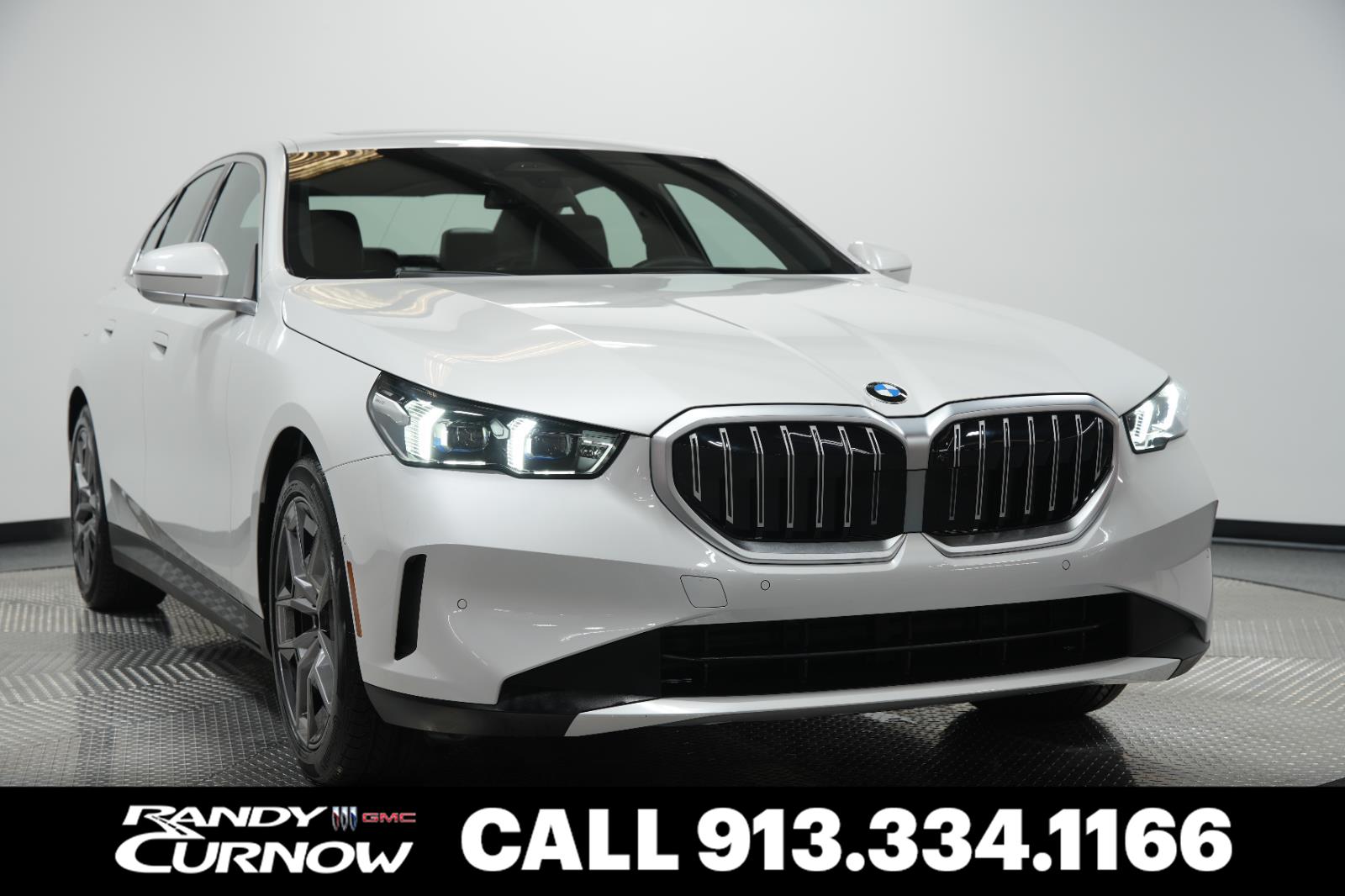 Mineral White Metallic 2026 BMW 5 Series 530i xDrive Sedan All-Wheel Drive Automatic