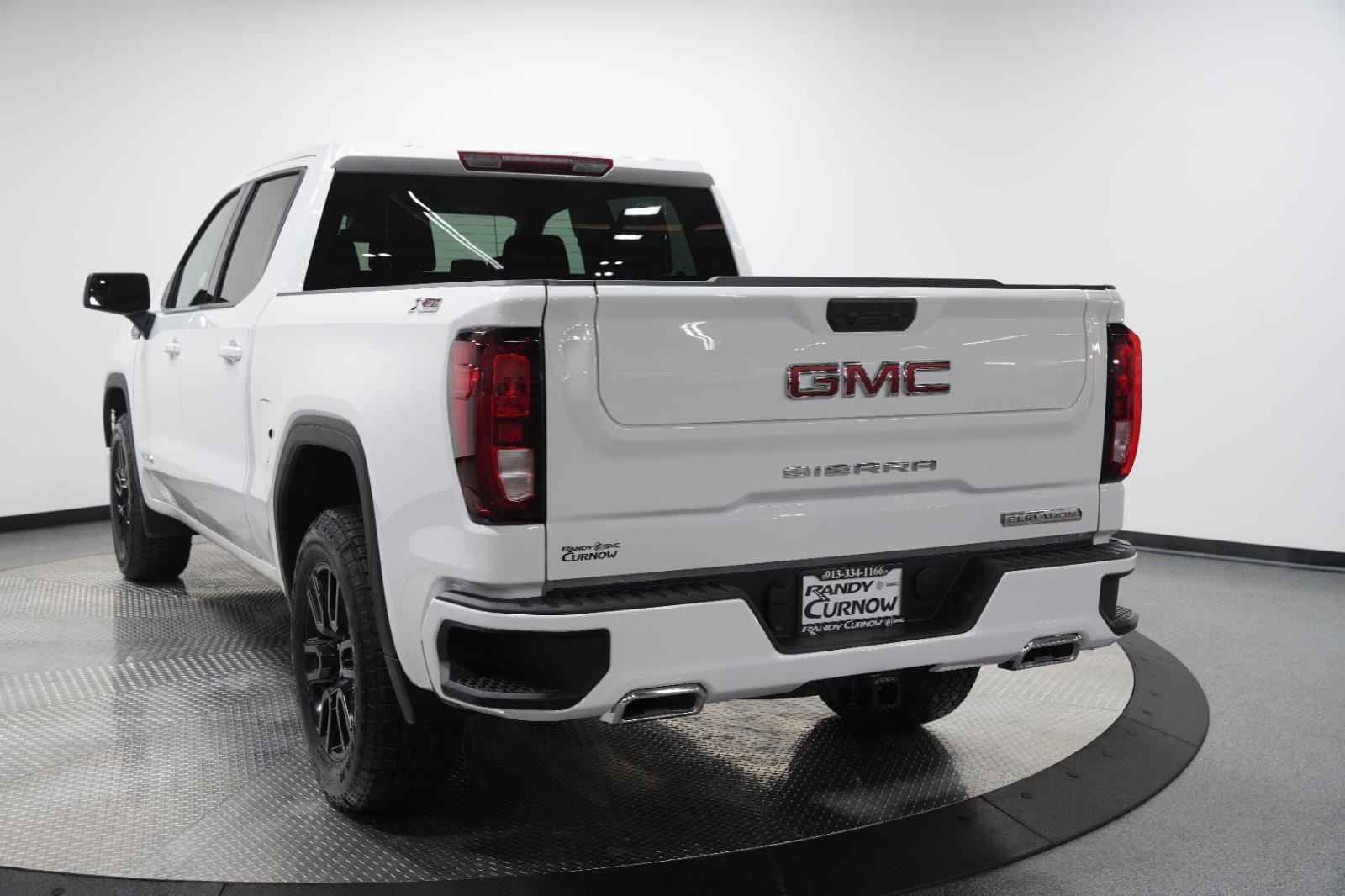 View vehicle photo 6
