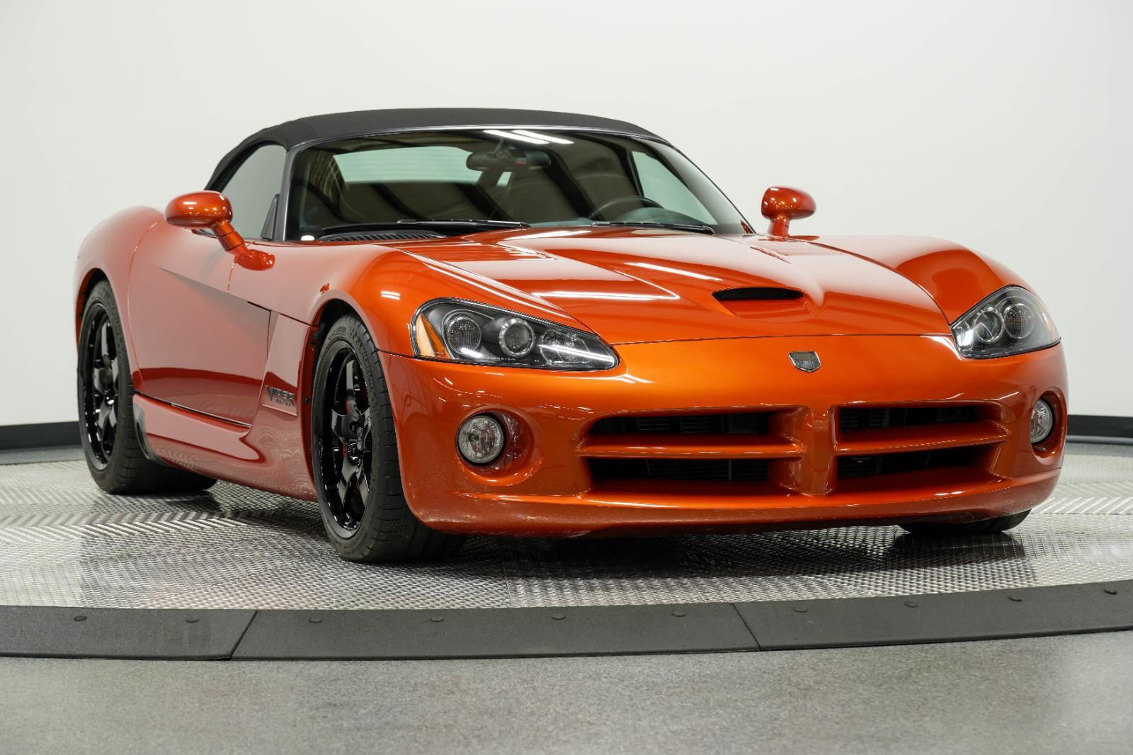 Copperhead Orange Satin 2005 Dodge Viper SRT10 Roadster RWD Convertible Rear-Wheel Drive 6-Speed Manual Overdrive