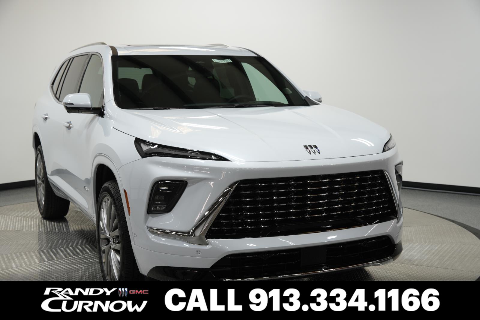 Iridescent White Tricoat 2026 Buick Enclave Avenir AWD SUV / Crossover Four-Wheel Drive 8-Speed Automatic
