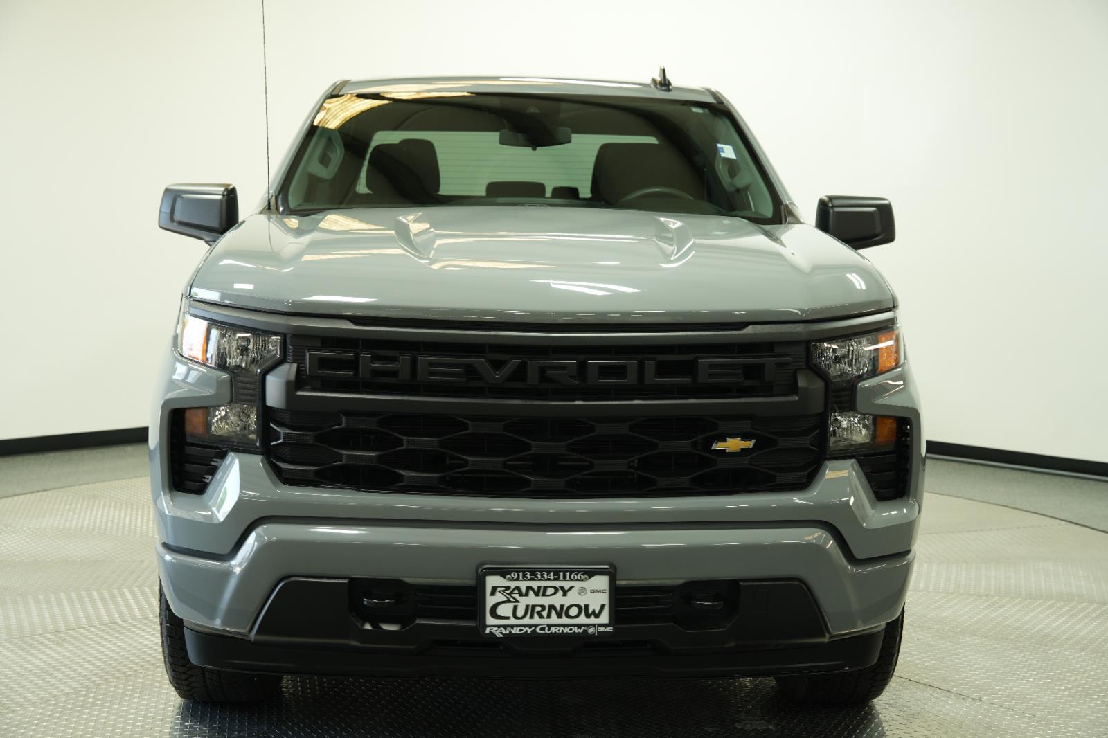 View vehicle photo 2