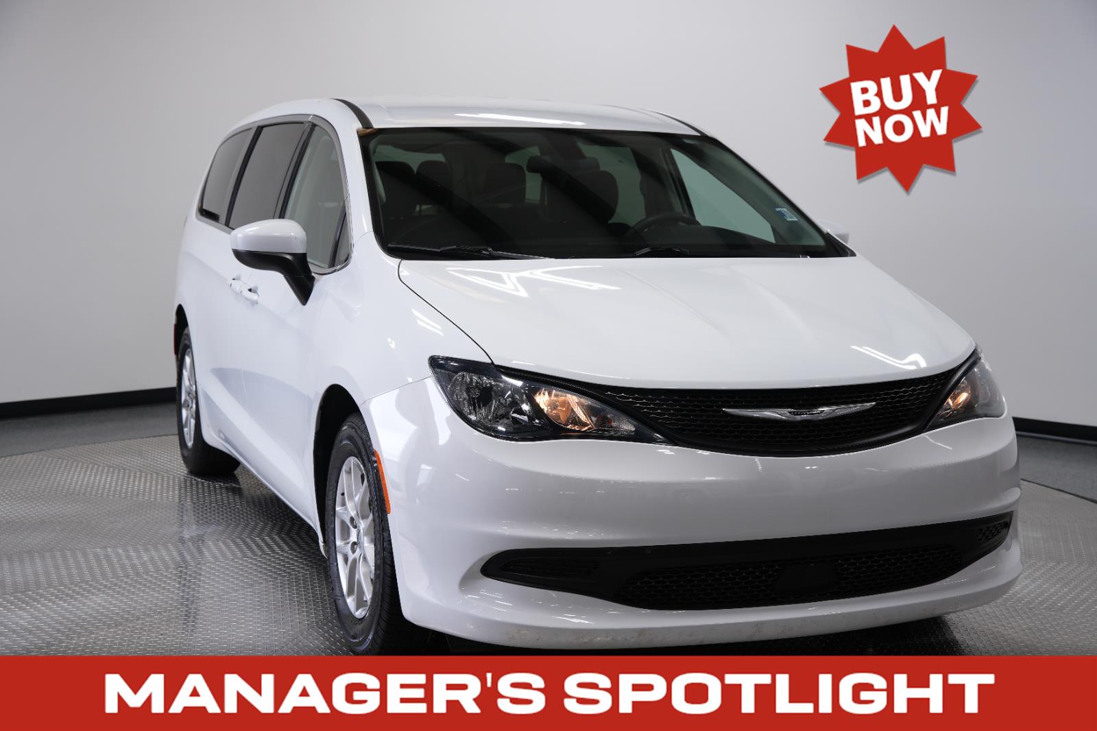 Bright White Clearcoat 2022 Chrysler Voyager Minivan Front-Wheel Drive 9-Speed Automatic