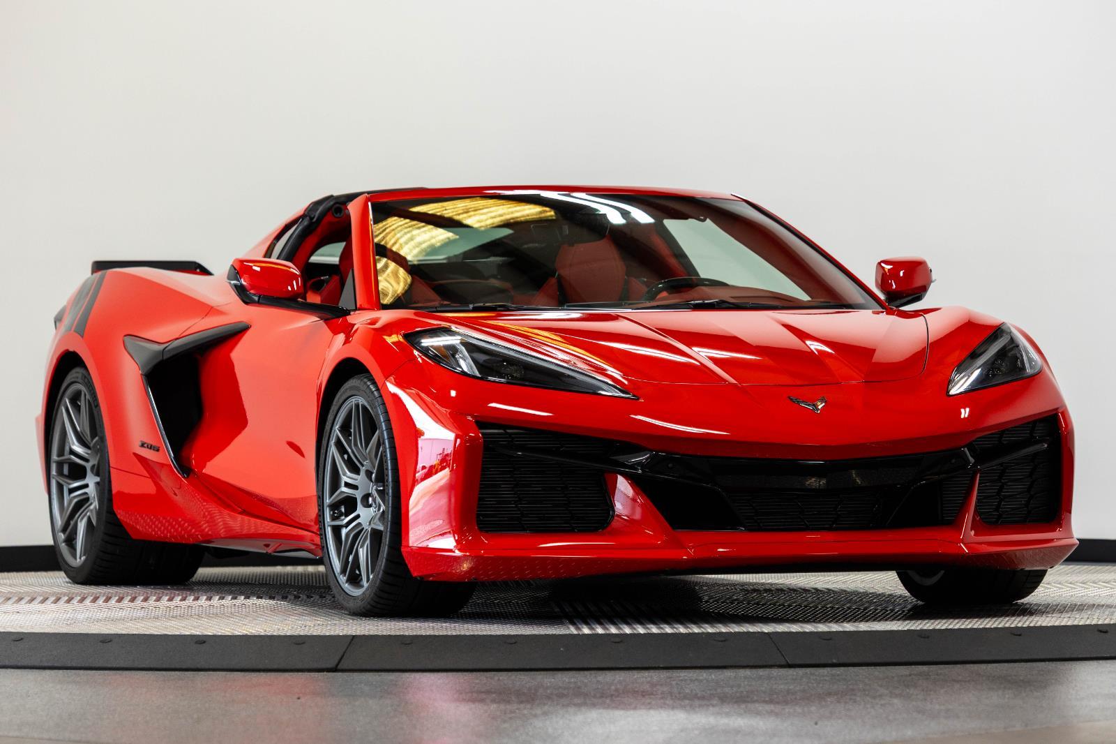Torch Red 2025 Chevrolet Corvette Z06 3LZ Coupe RWD Coupe Rear-Wheel Drive 8-Speed Dual Clutch