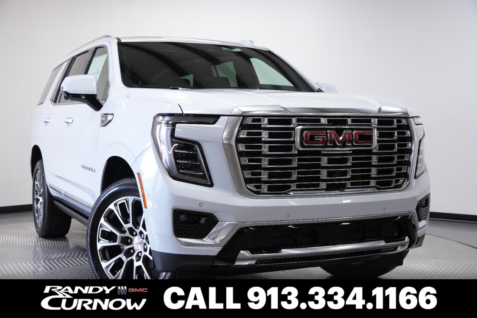 Glacier White Tricoat 2026 GMC Yukon SUV / Crossover Four-Wheel Drive Automatic