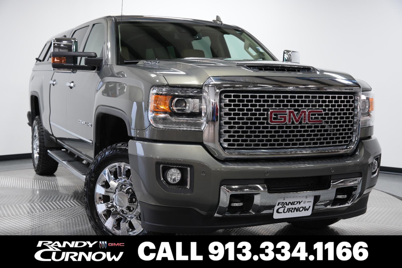 Mineral Metallic 2017 GMC Sierra 2500HD Pickup Truck Four-Wheel Drive 6-Speed Automatic