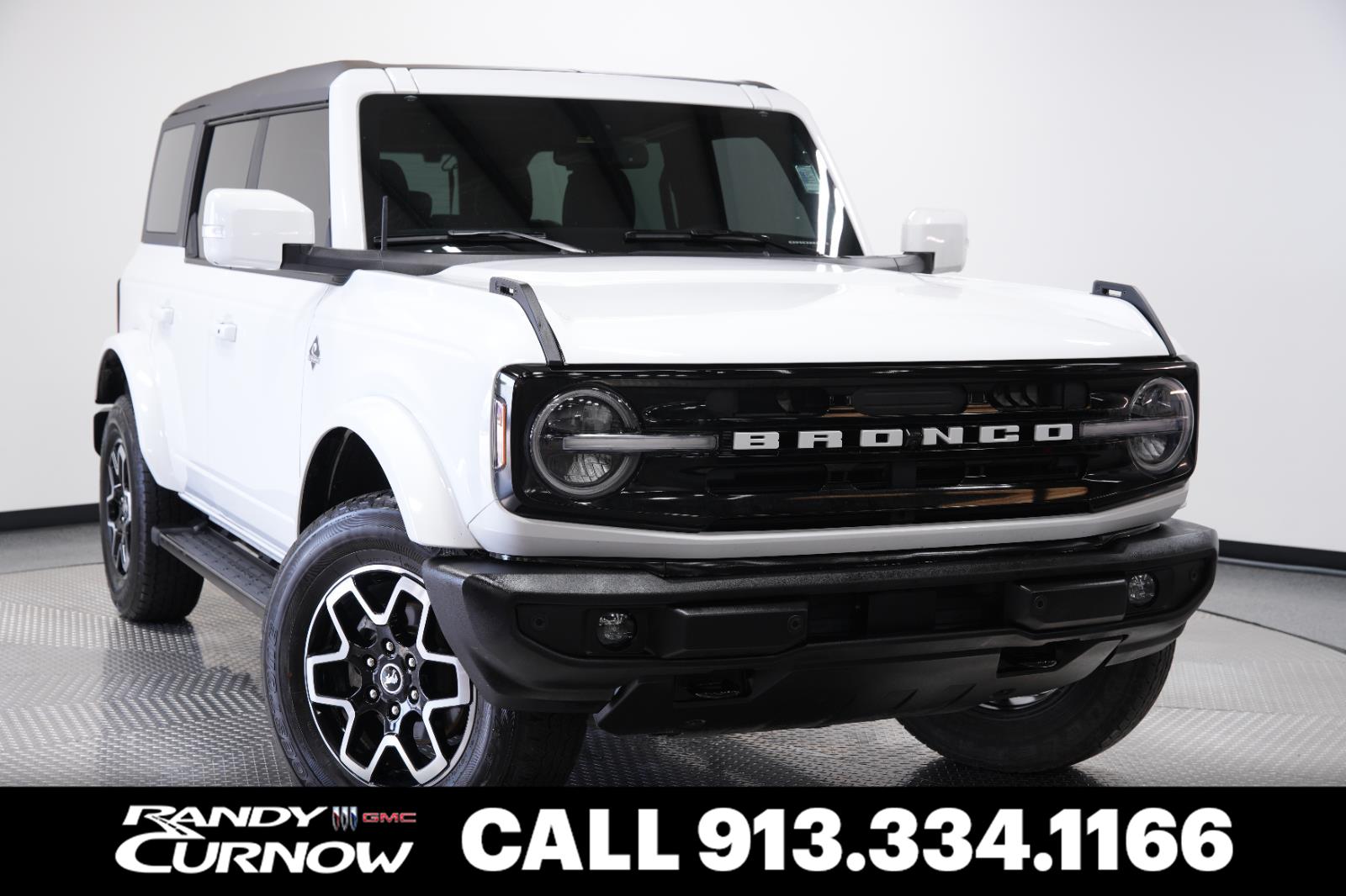 Oxford White 2023 Ford Bronco SUV / Crossover Four-Wheel Drive Automatic