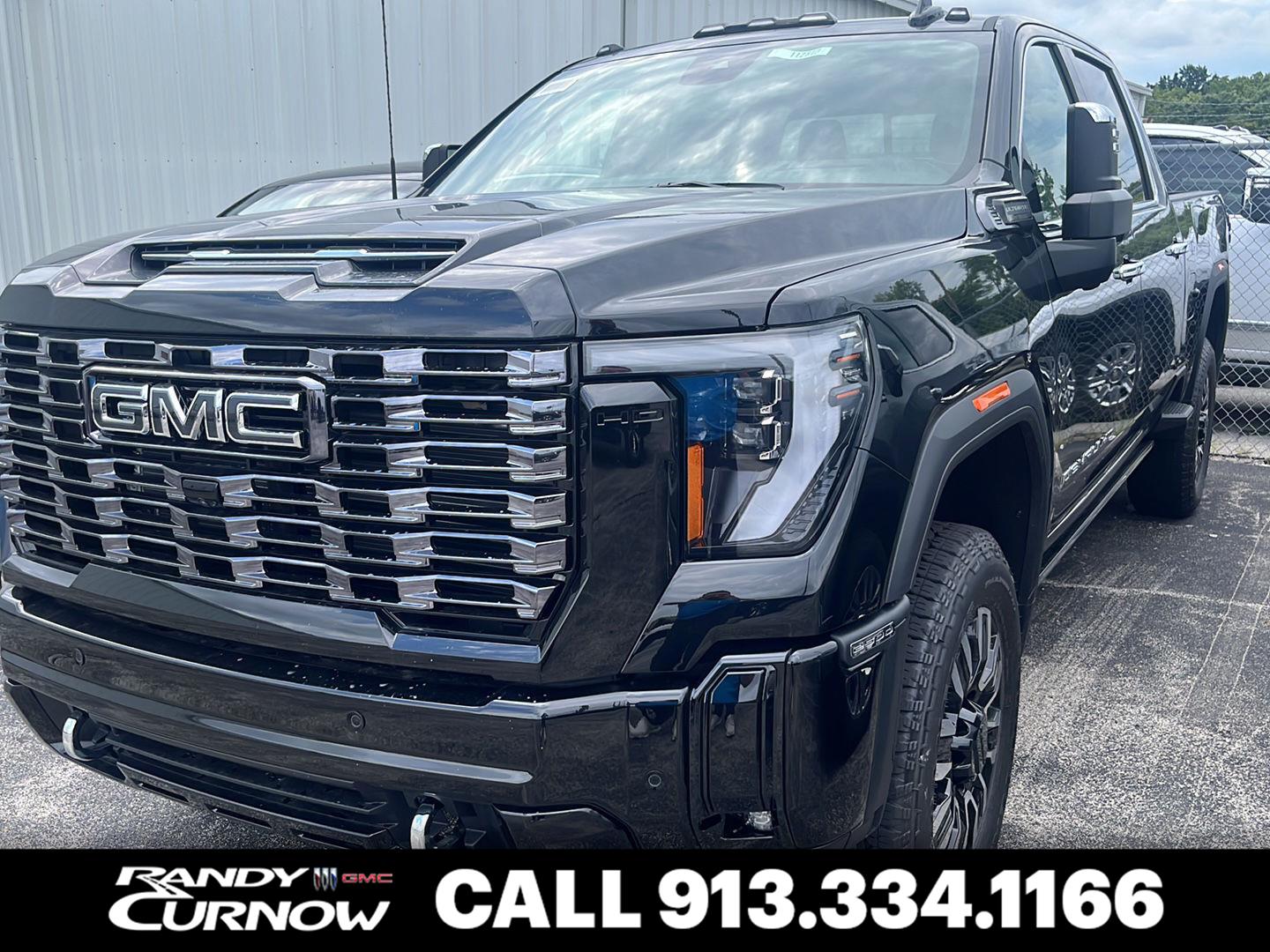 Onyx Black 2026 GMC Sierra 2500HD Pickup Truck Four-Wheel Drive Automatic