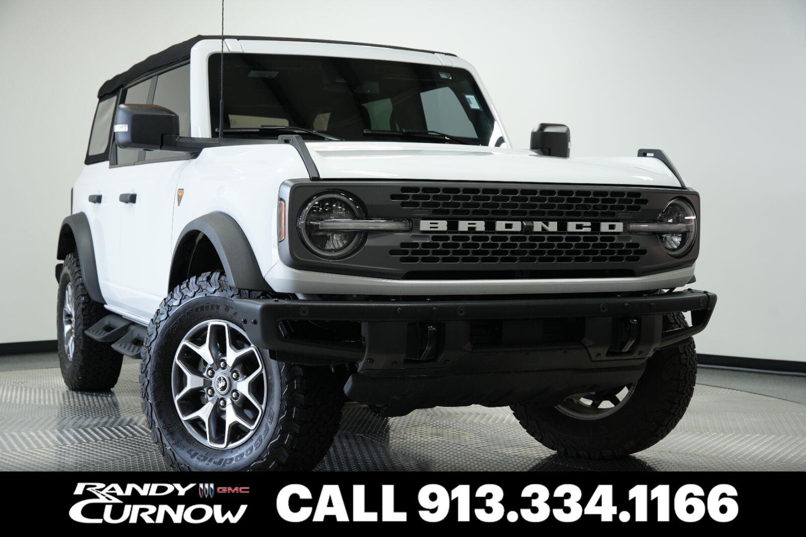 Oxford White 2024 Ford Bronco SUV / Crossover Four-Wheel Drive Automatic