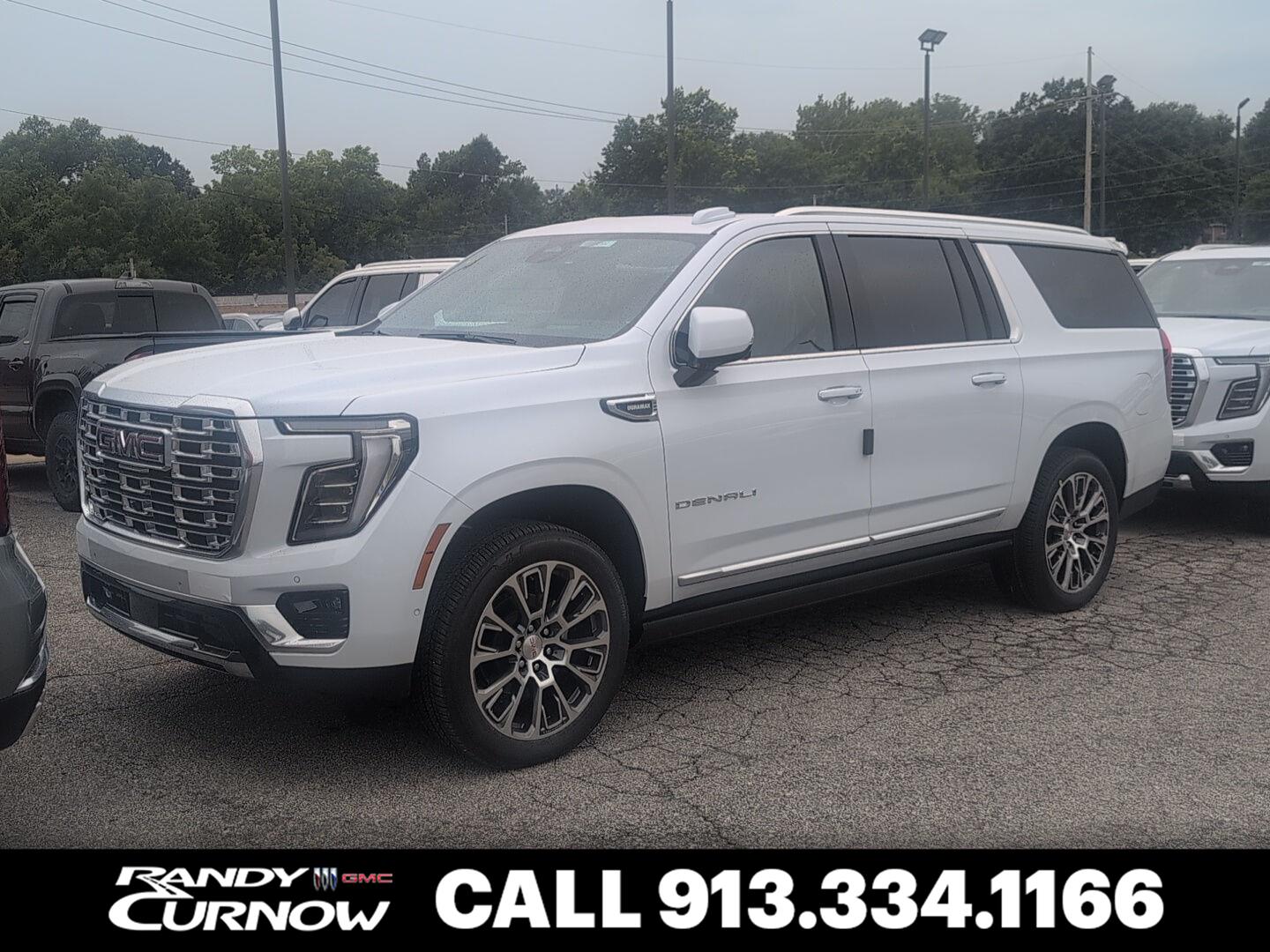 G4J GLACIER WHITE TRICOAT 2026 GMC Yukon XL SUV / Crossover Four-Wheel Drive Automatic