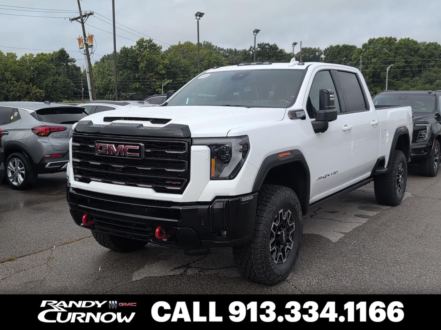 GAZ/White 2026 GMC Sierra 2500HD Pickup Truck Four-Wheel Drive Automatic