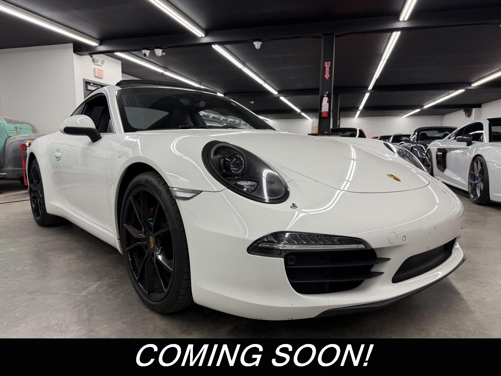 White 2013 Porsche 911 Coupe Rear-Wheel Drive 7-Speed Manual