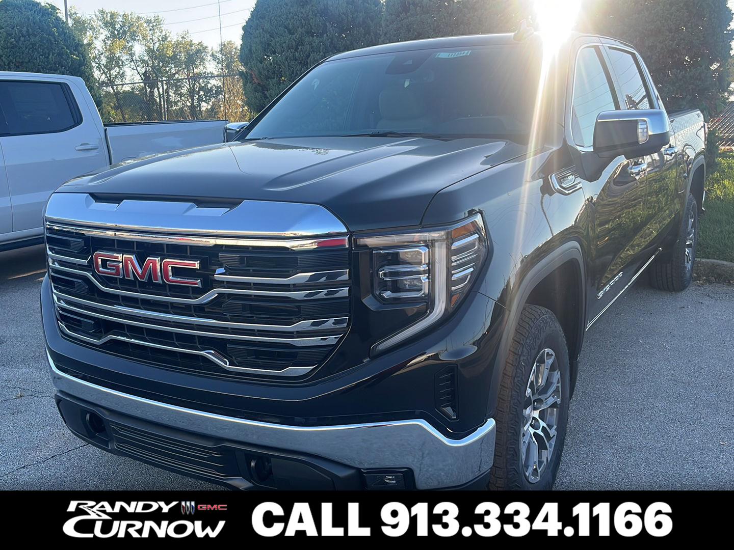Onyx Black 2026 GMC Sierra 1500 Pickup Truck Four-Wheel Drive Automatic