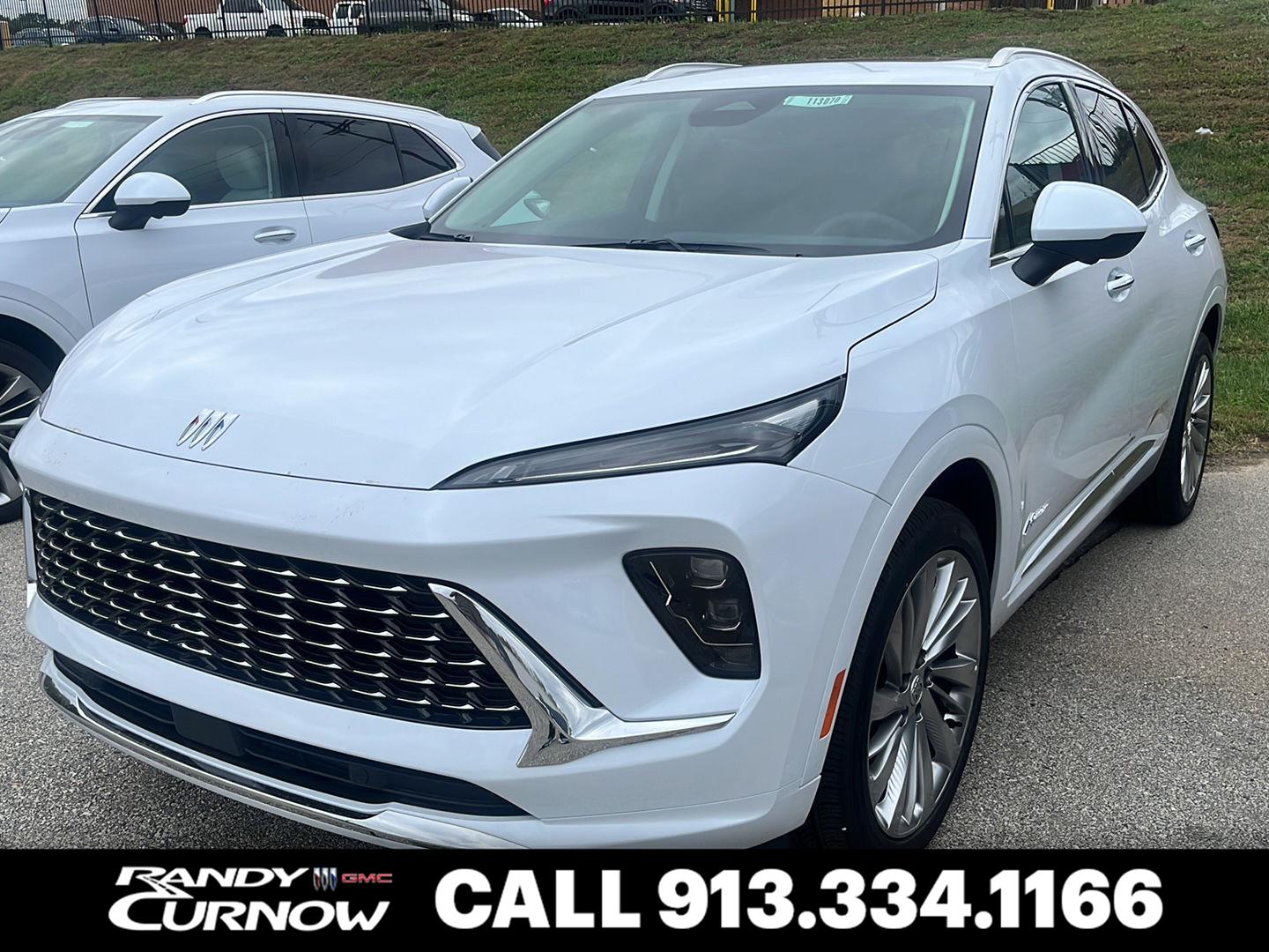 Iridescent White Tricoat 2026 Buick Envision SUV / Crossover All-Wheel Drive 9-Speed Automatic