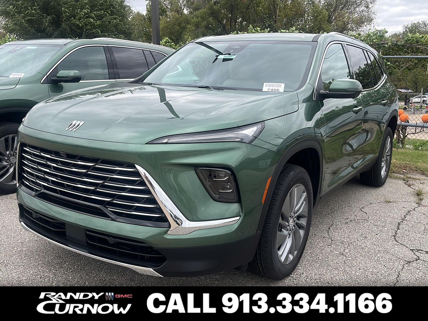 Emerald Green Metallic 2027 Buick Enclave SUV / Crossover Front-Wheel Drive 8-Speed Automatic
