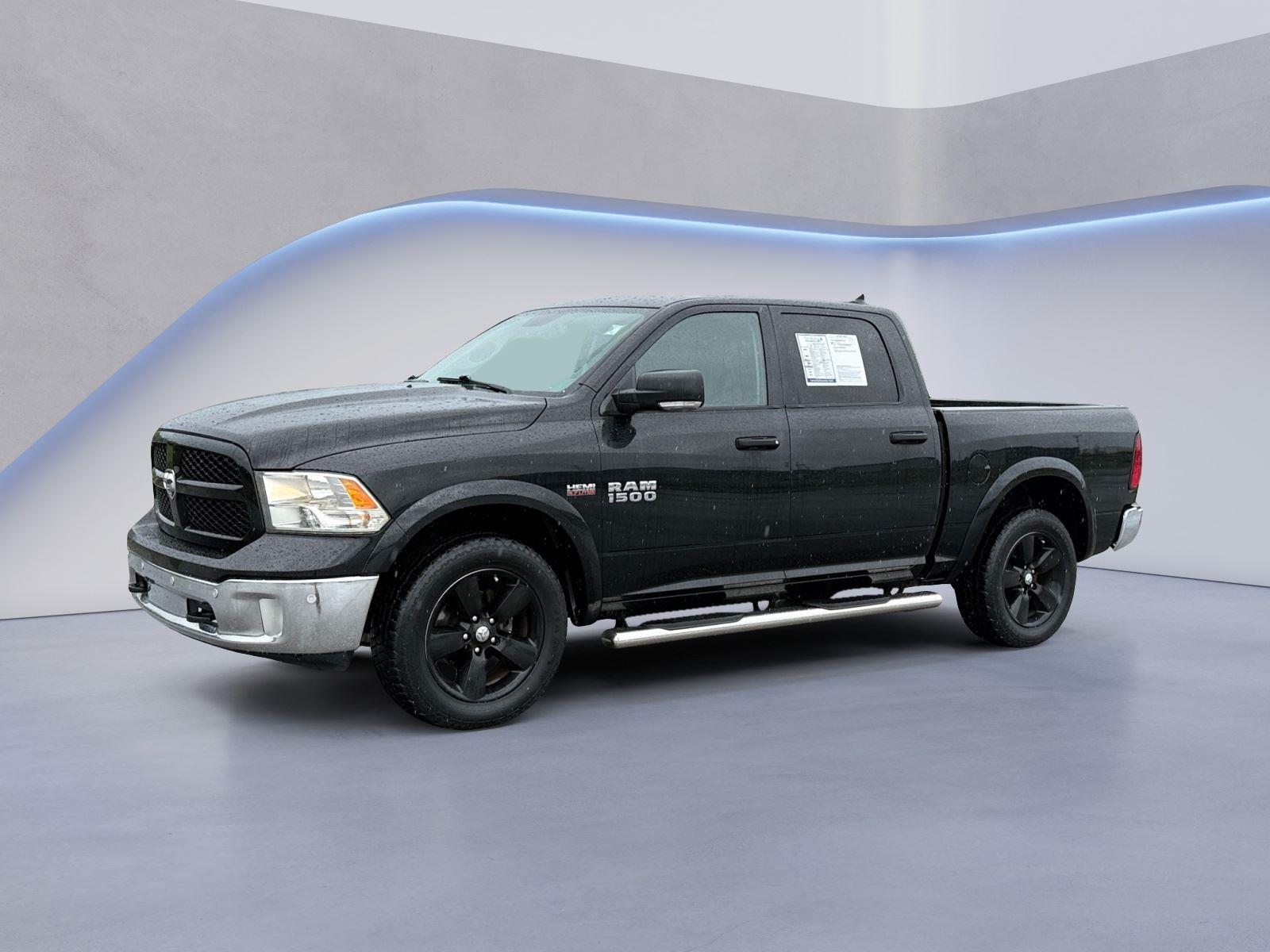 Black Clearcoat 2014 RAM 1500 Outdoorsman Crew Cab 4WD Pickup Truck Four-Wheel Drive 8-Speed Automatic