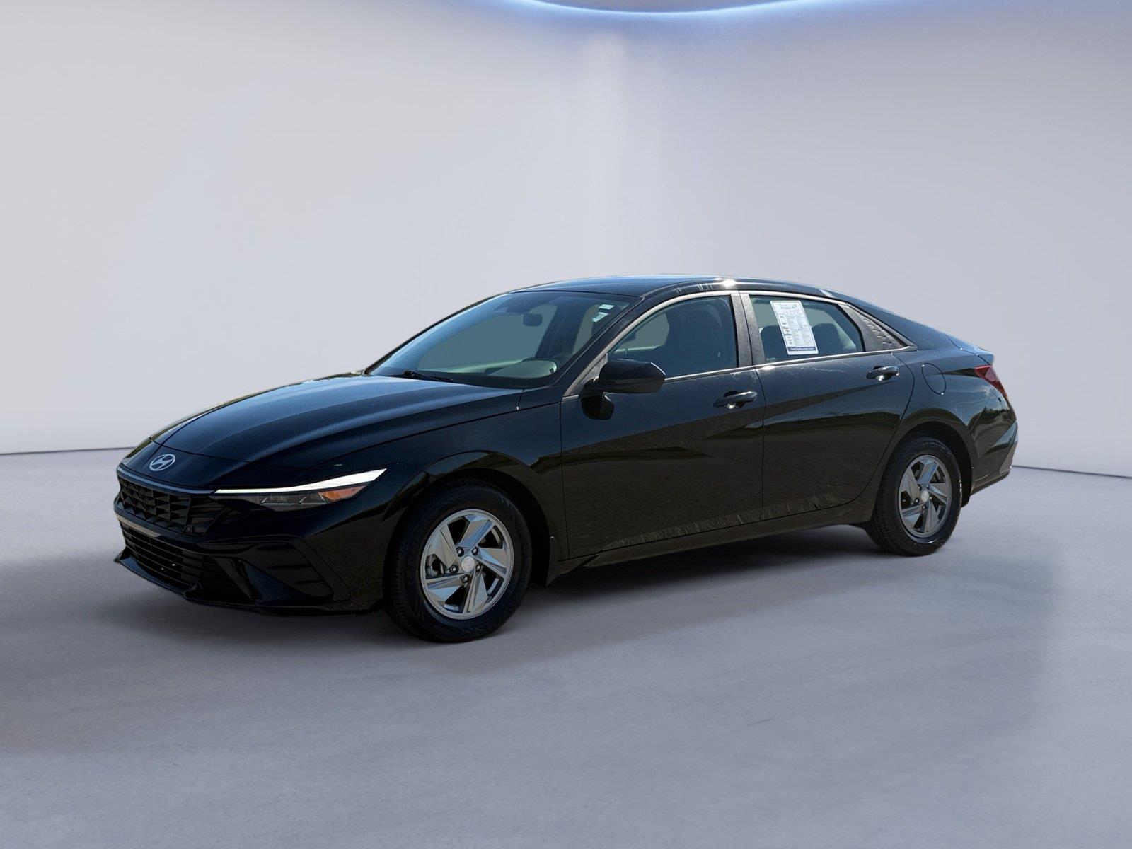Abyss Black 2024 Hyundai Elantra Sedan Front-Wheel Drive Continuously Variable Transmission
