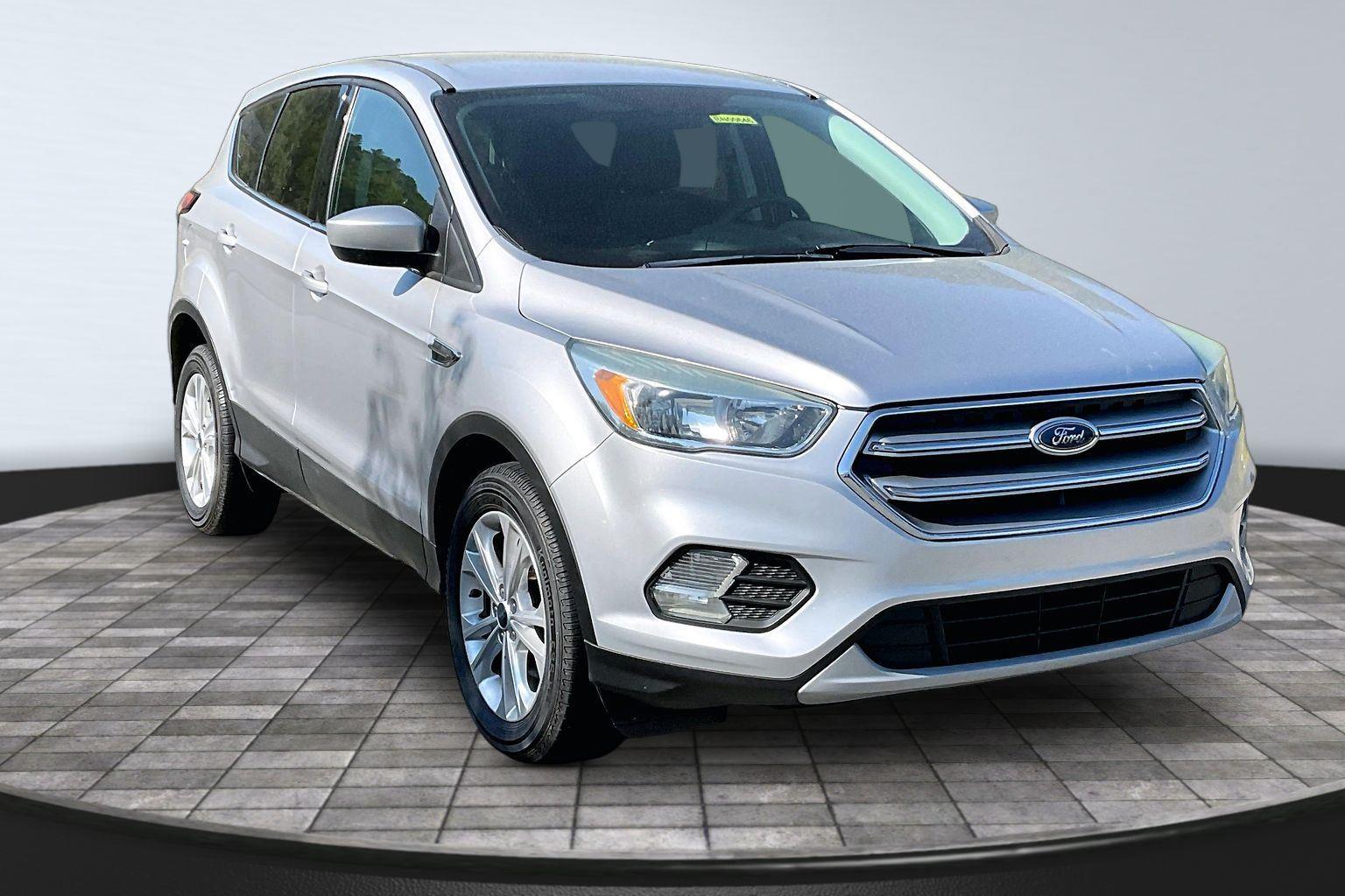 2017 Ford Escape SE FWD