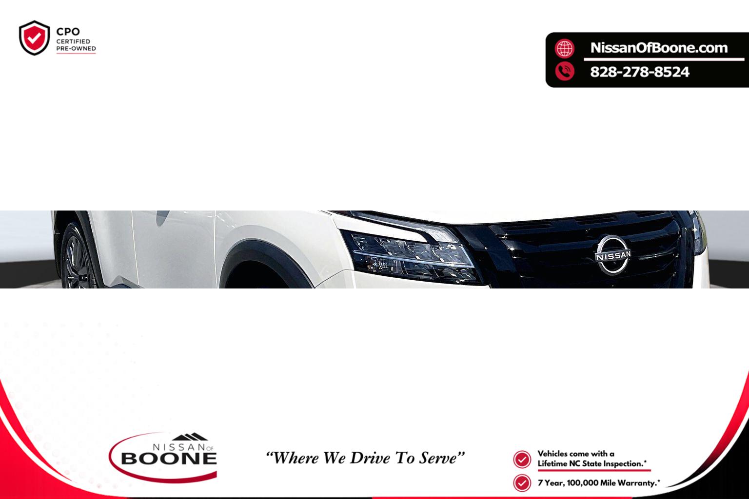 Pearl White Tricoat/Super Black 2023 Nissan Pathfinder SUV / Crossover All-Wheel Drive Automatic