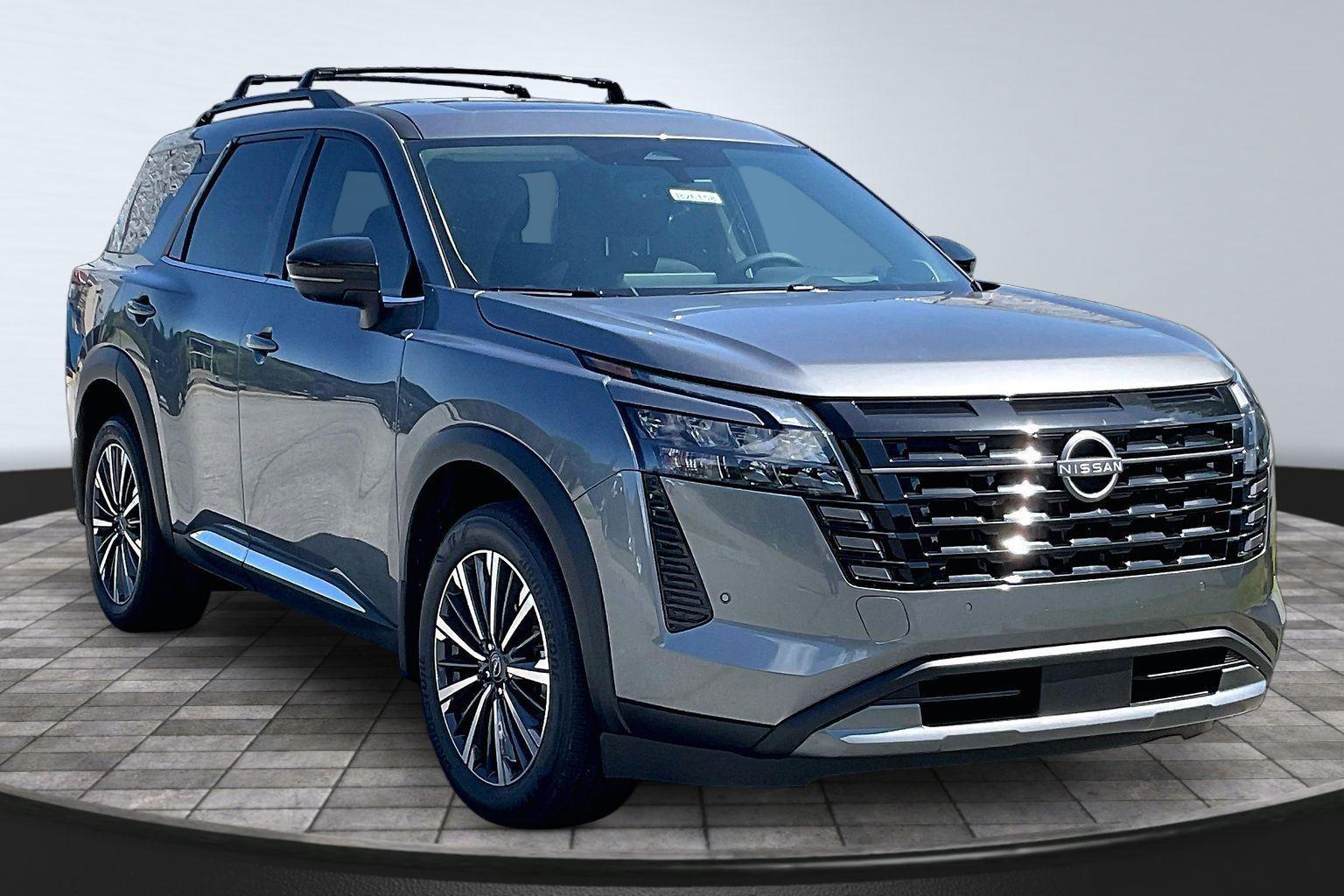 Gray (Gun Metallic) 2026 Nissan Pathfinder SUV / Crossover All-Wheel Drive Automatic