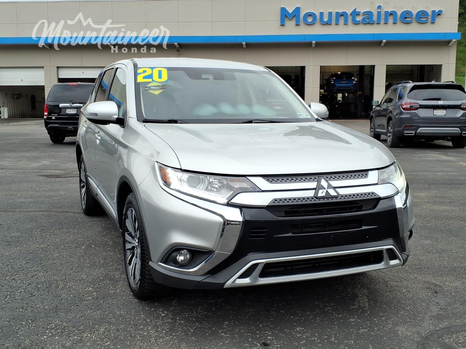  2020 Mitsubishi Outlander SE S-AWC   