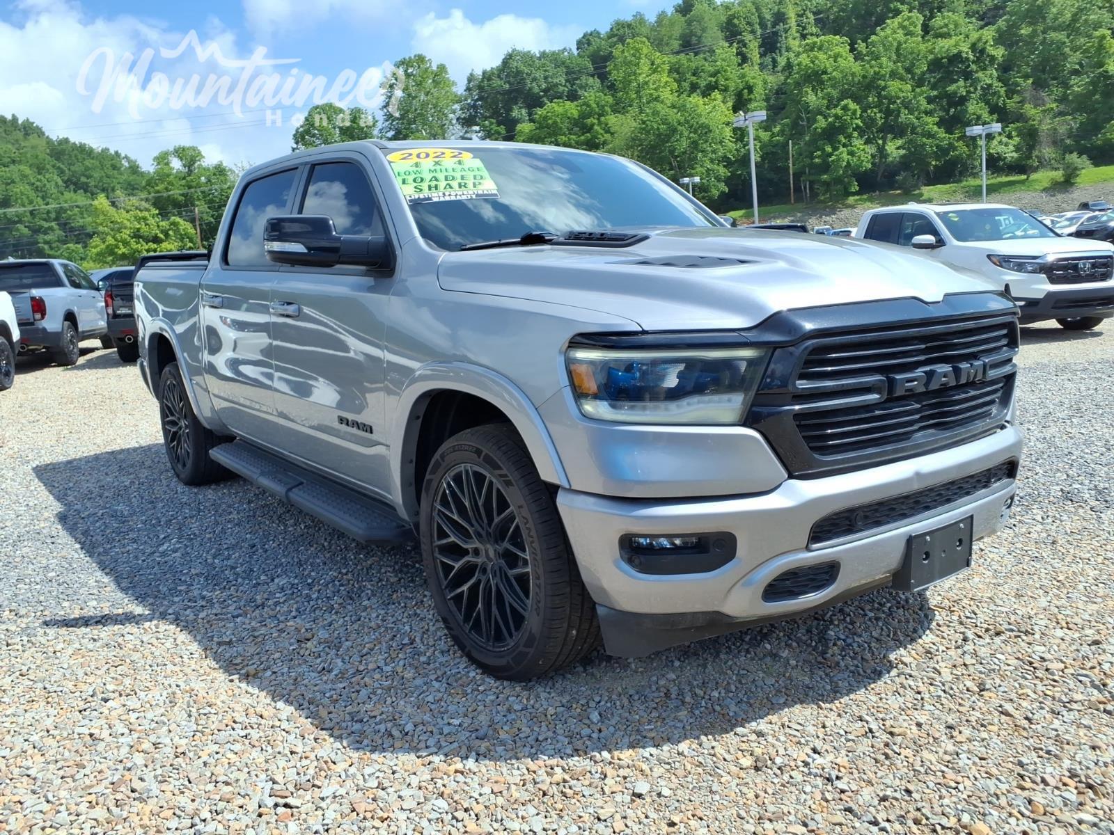  2022 RAM 1500 Laramie Crew Cab 4WD   