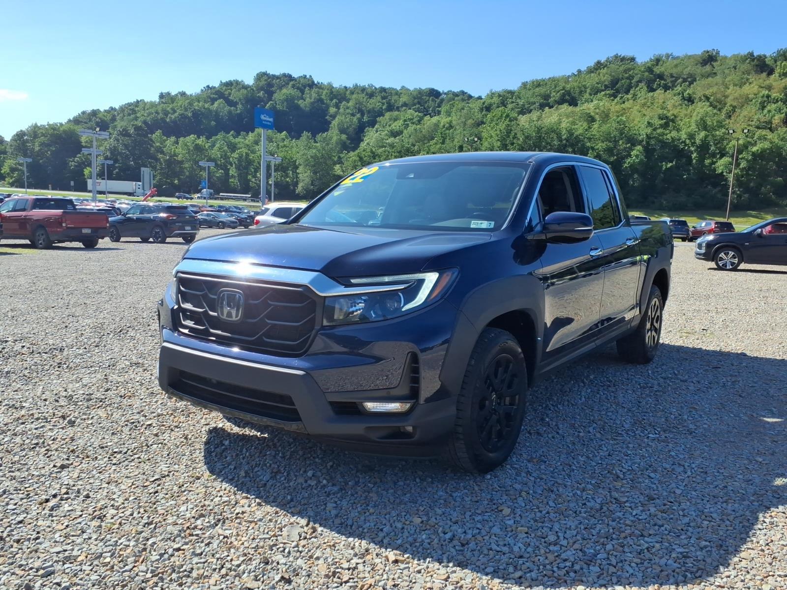 Black (Obsidian Blue Pearl) 2022 Honda Ridgeline Pickup Truck All-Wheel Drive 9-Speed Automatic