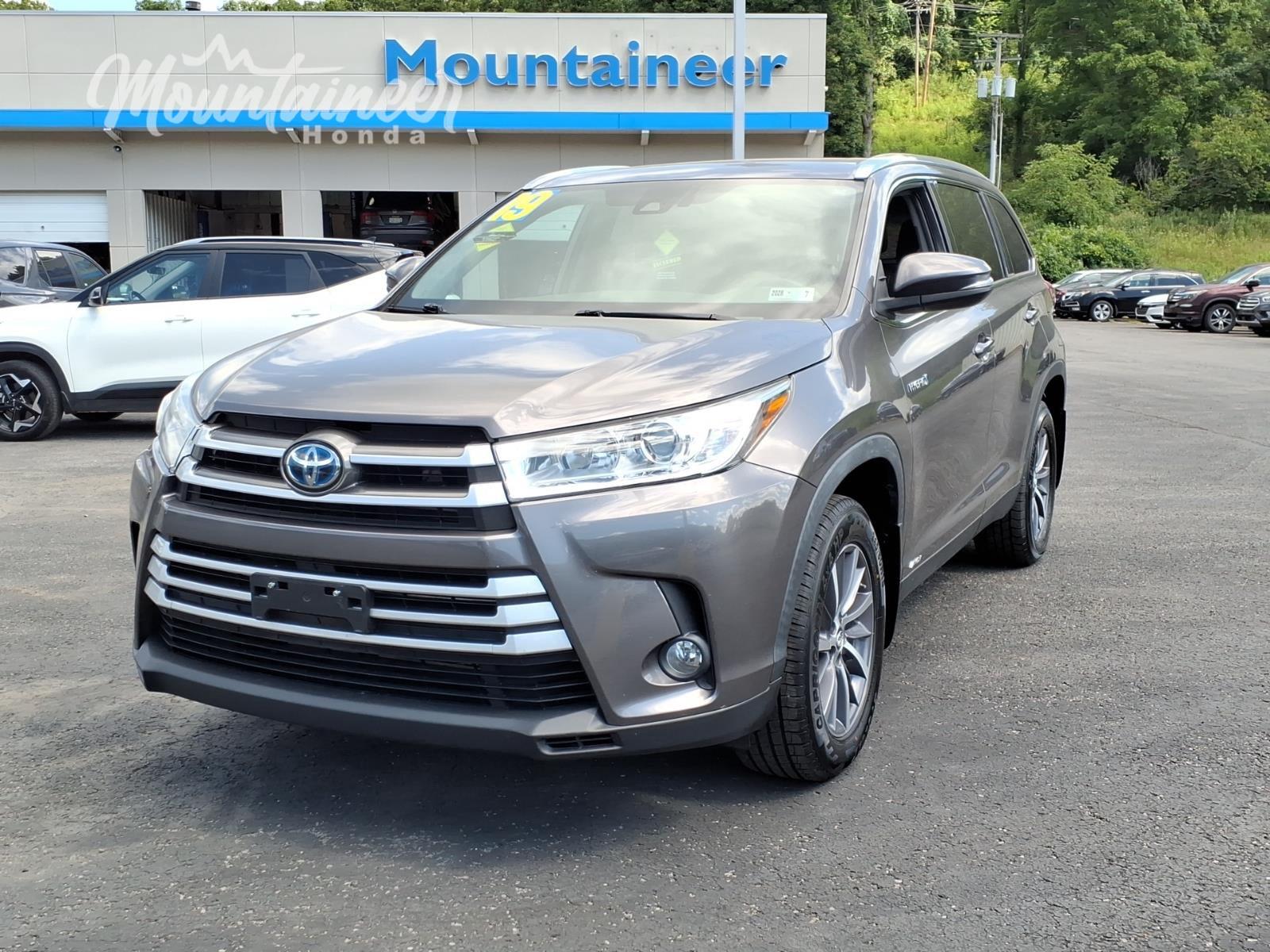 2019 Toyota Highlander Hybrid XLE AWD