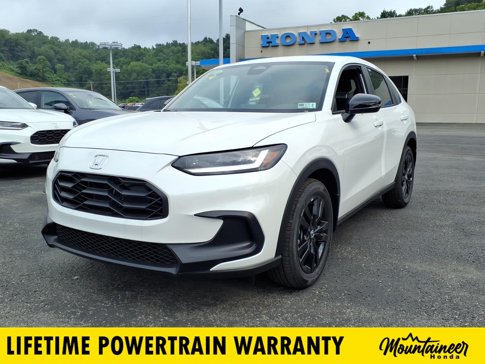 Platinum White Pearl 2027 Honda HR-V SUV / Crossover All-Wheel Drive Continuously Variable Transmission