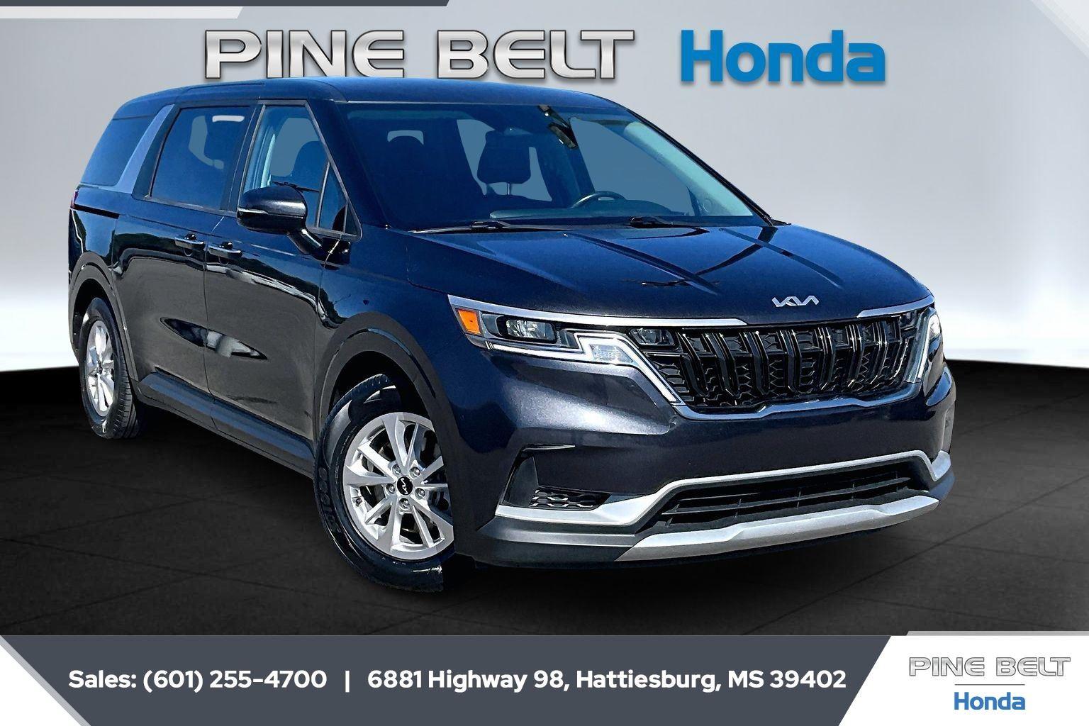 2023 Kia Carnival LX FWD