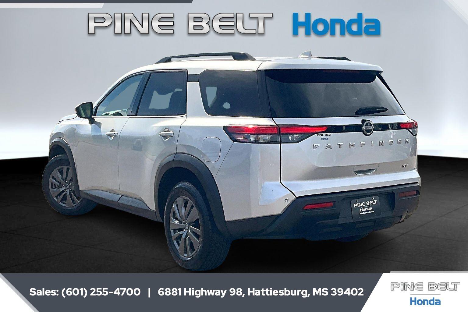 2024 Nissan Pathfinder SV FWD