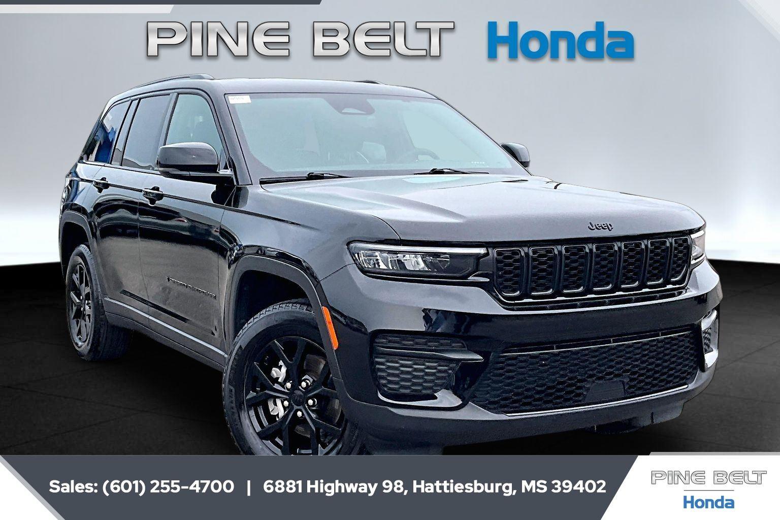 Diamond Black Crystal Pearlcoat 2025 Jeep Grand Cherokee SUV / Crossover Four-Wheel Drive 8-Speed Automatic
