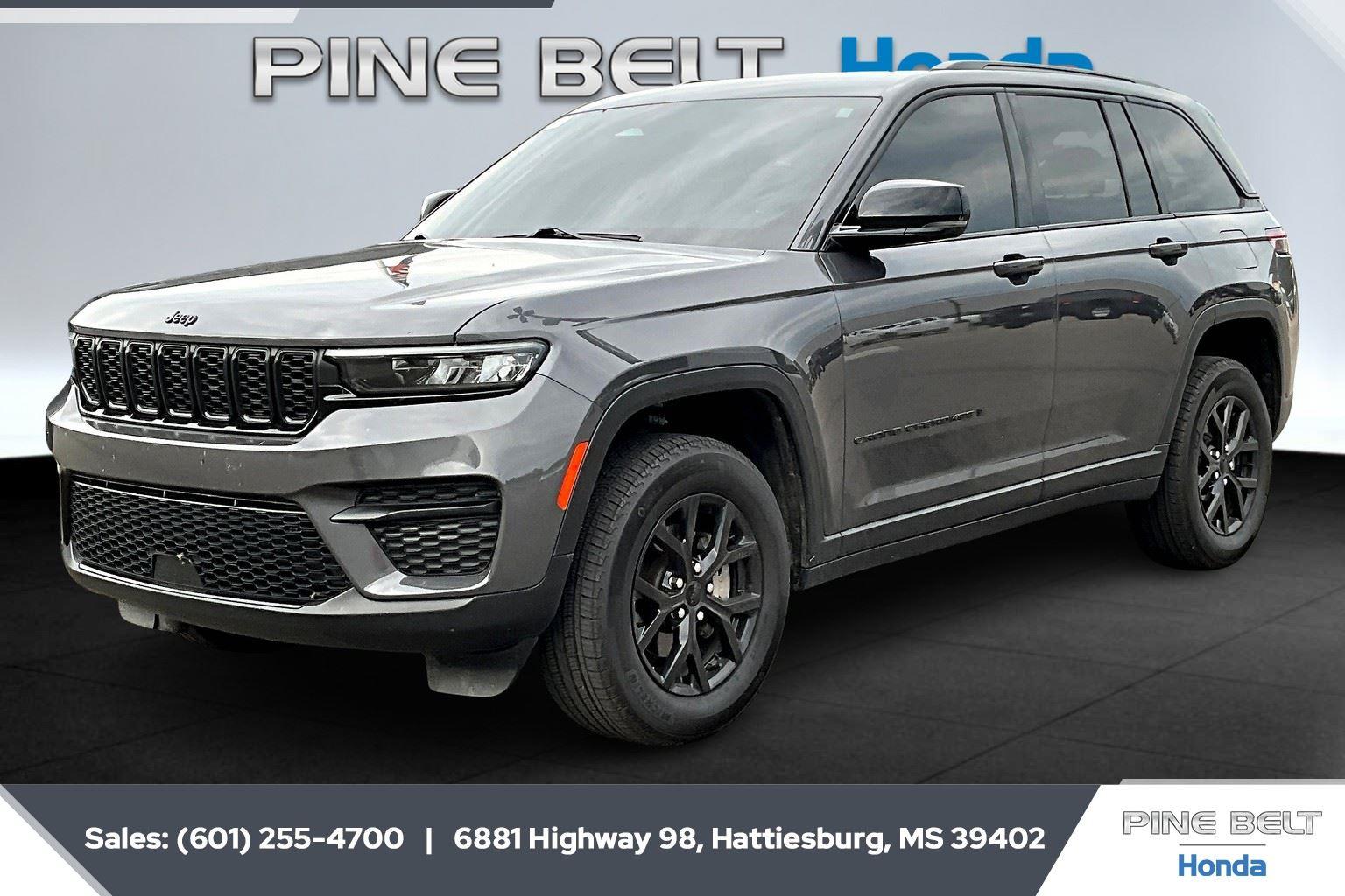 2024 Jeep Grand Cherokee Altitude RWD