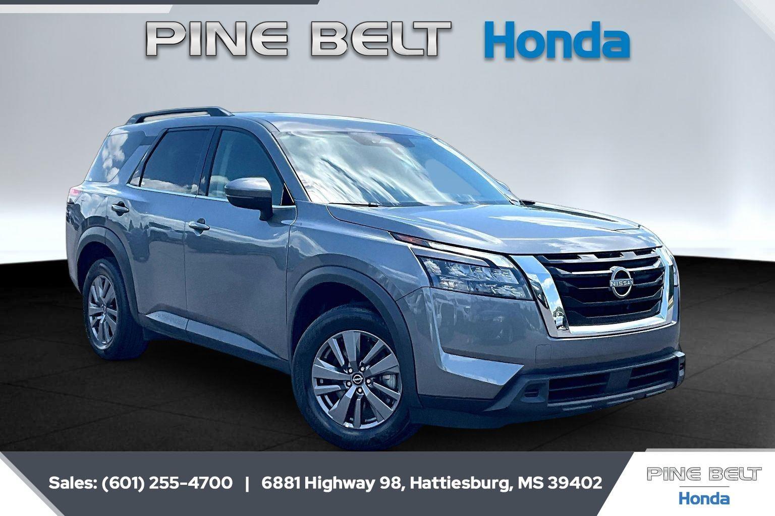 Gray (Gun Metallic) 2025 Nissan Pathfinder SUV / Crossover Front-Wheel Drive Automatic