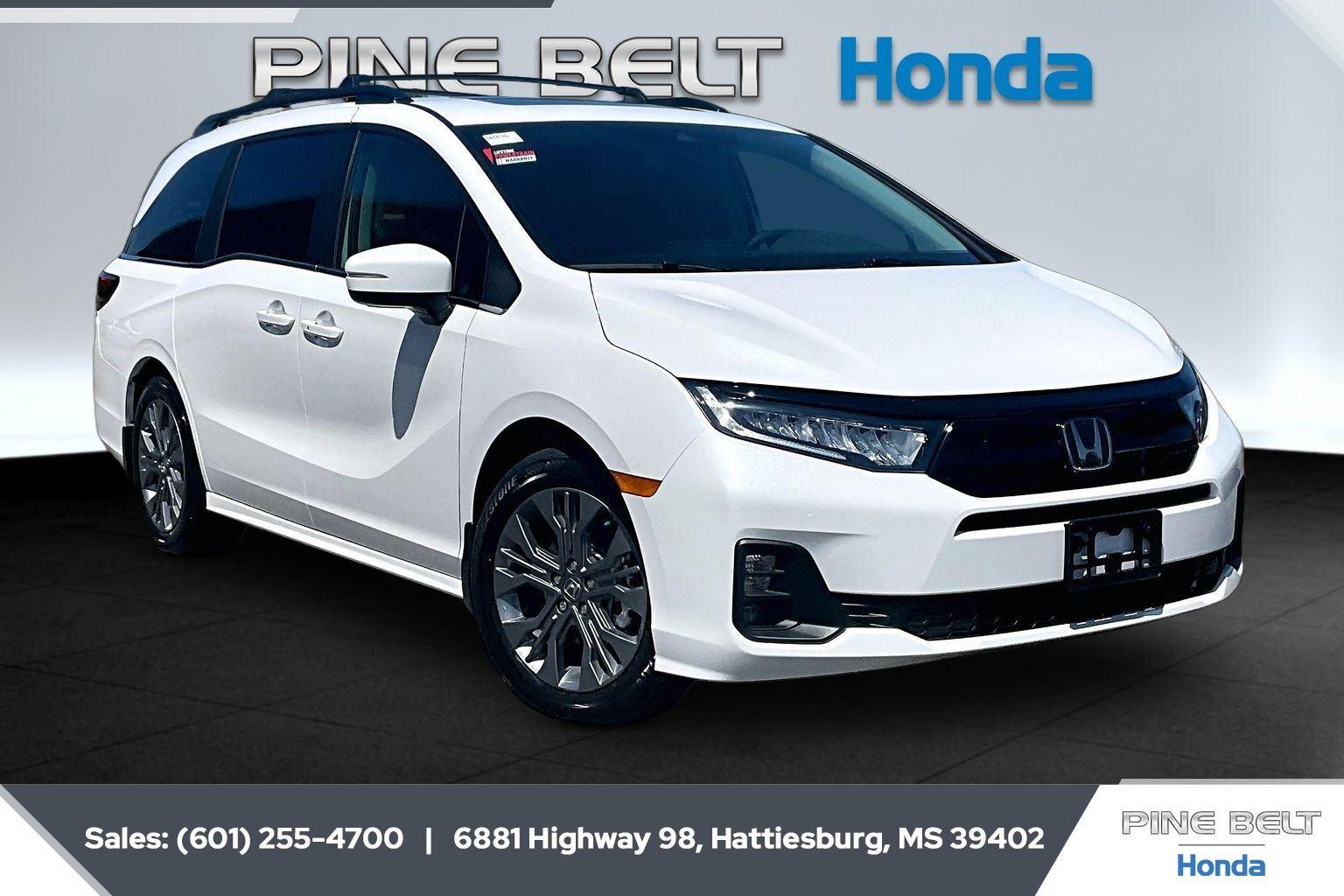 Platinum White Pearl 2026 Honda Odyssey Minivan Front-Wheel Drive Automatic
