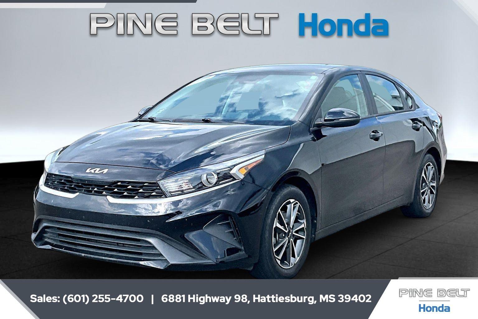 2023 Kia Forte LXS FWD
