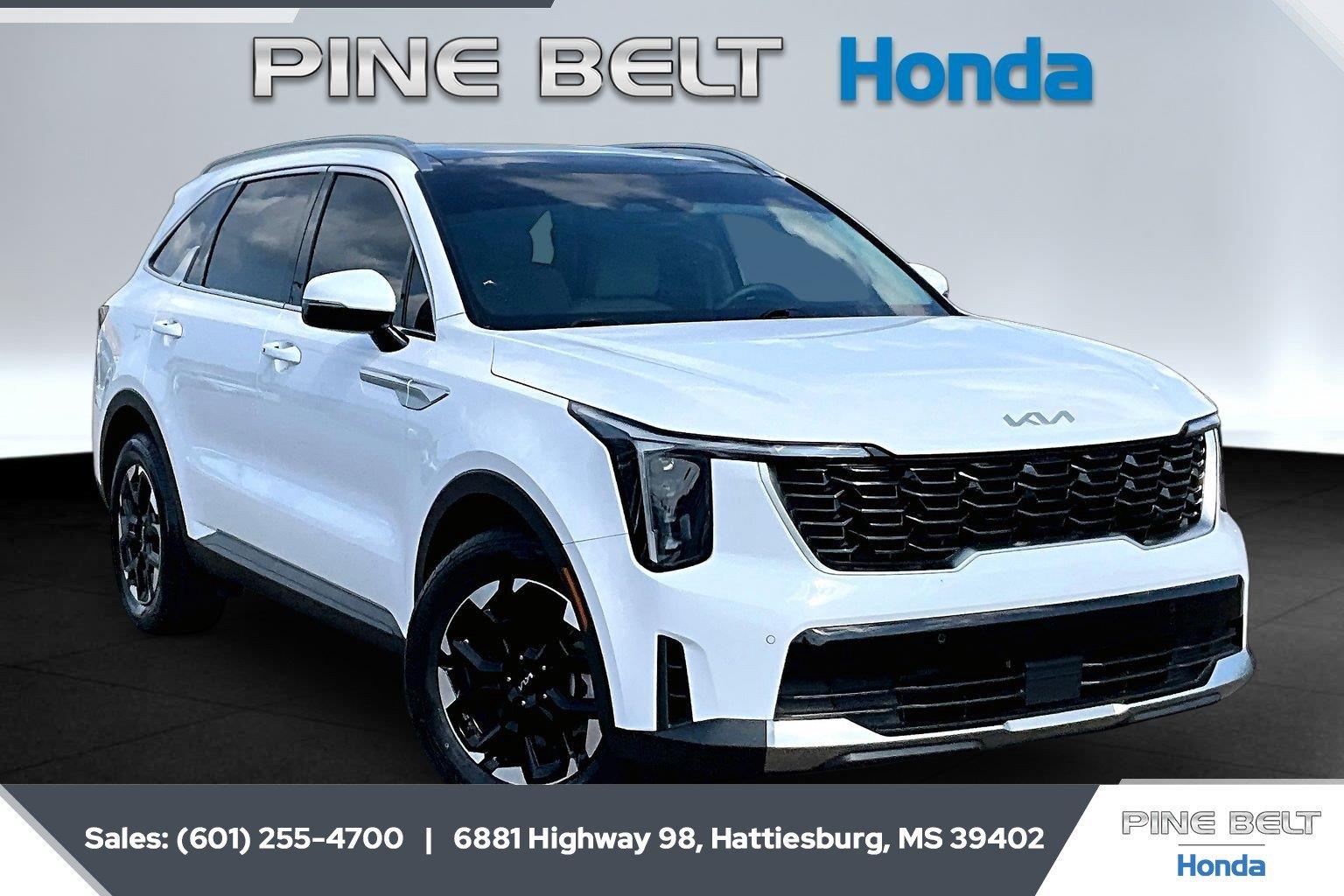 Glacial White Pearl 2025 Kia Sorento SUV / Crossover Front-Wheel Drive 8-Speed Automatic