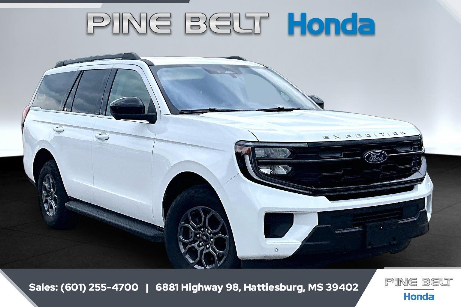 Oxford White 2025 Ford Expedition SUV / Crossover Four-Wheel Drive Automatic