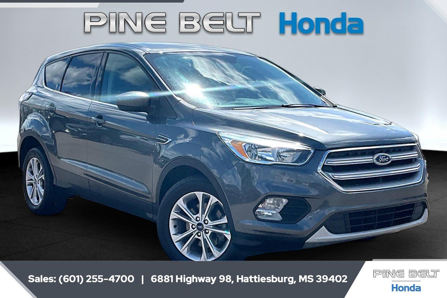 Gray (Magnetic) 2017 Ford Escape SUV / Crossover Front-Wheel Drive 6-Speed Automatic