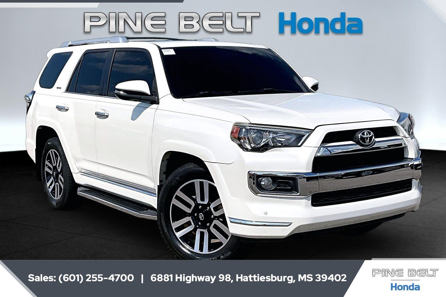 White (Blizzard Pearl) 2018 Toyota 4Runner SUV / Crossover 4X2 5-Speed Automatic