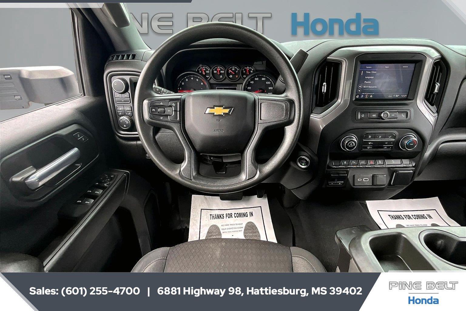 Used 2024 Summit White Chevrolet Custom image 5