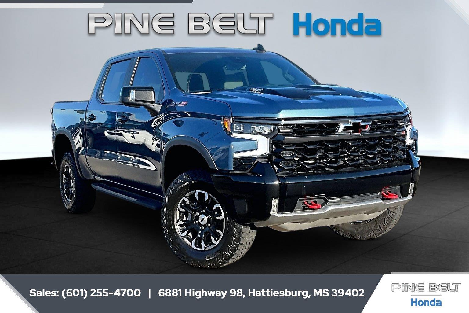 Lakeshore Blue Metallic 2024 Chevrolet Silverado 1500 Pickup Truck Four-Wheel Drive Automatic
