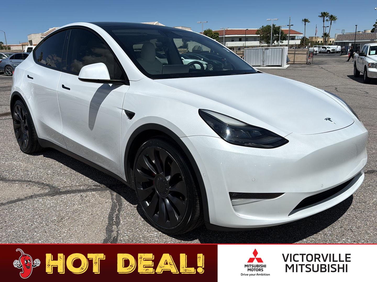 Pearl White Multi-Coat 2022 Tesla Model Y SUV / Crossover All-Wheel Drive Automatic