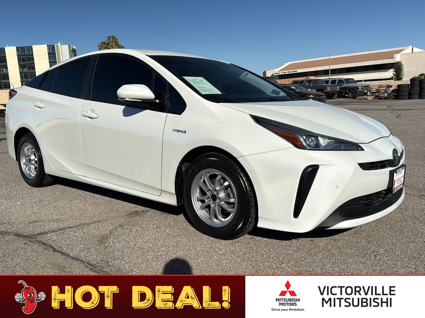 White (Blizzard Pearl) 2019 Toyota Prius Hatchback Front-Wheel Drive Continuously Variable Transmission