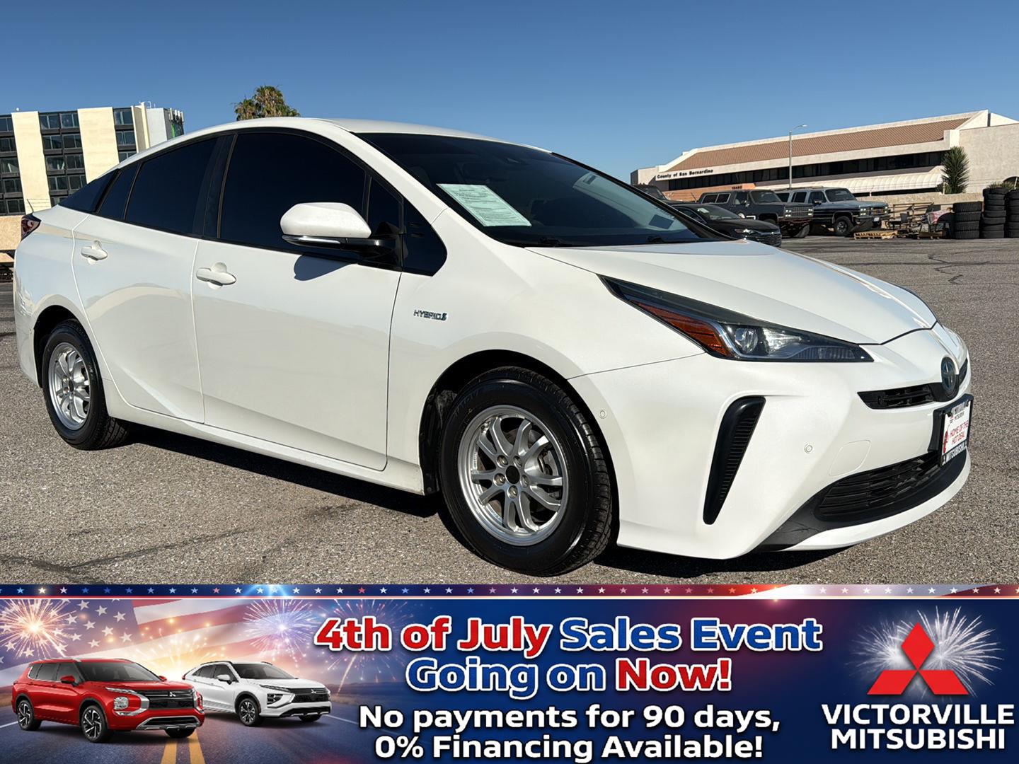 White (Blizzard Pearl) 2019 Toyota Prius Hatchback Front-Wheel Drive Continuously Variable Transmission