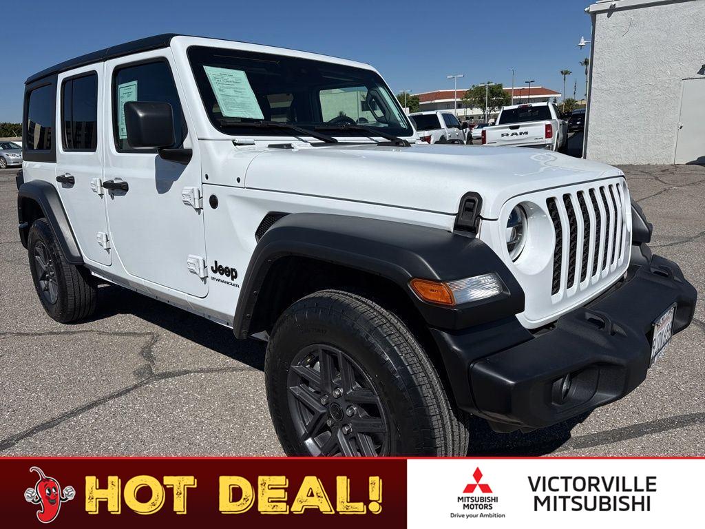Bright White Clearcoat 2024 Jeep Wrangler SUV / Crossover Four-Wheel Drive 8-Speed Automatic